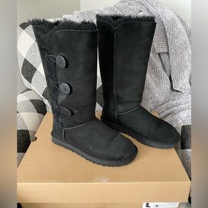 EUC UGG Bailey Boot Black Size 9 🖤